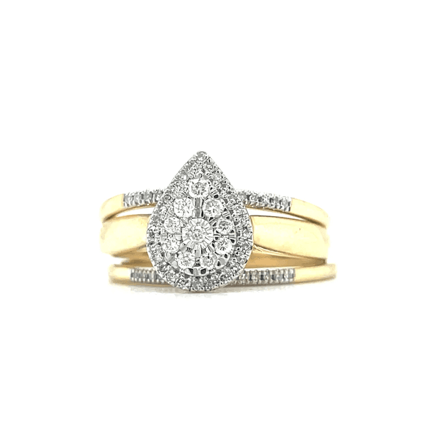 Gleaming 0.25ct Pear Diamond Bridal Set in 10ct Yellow Gold